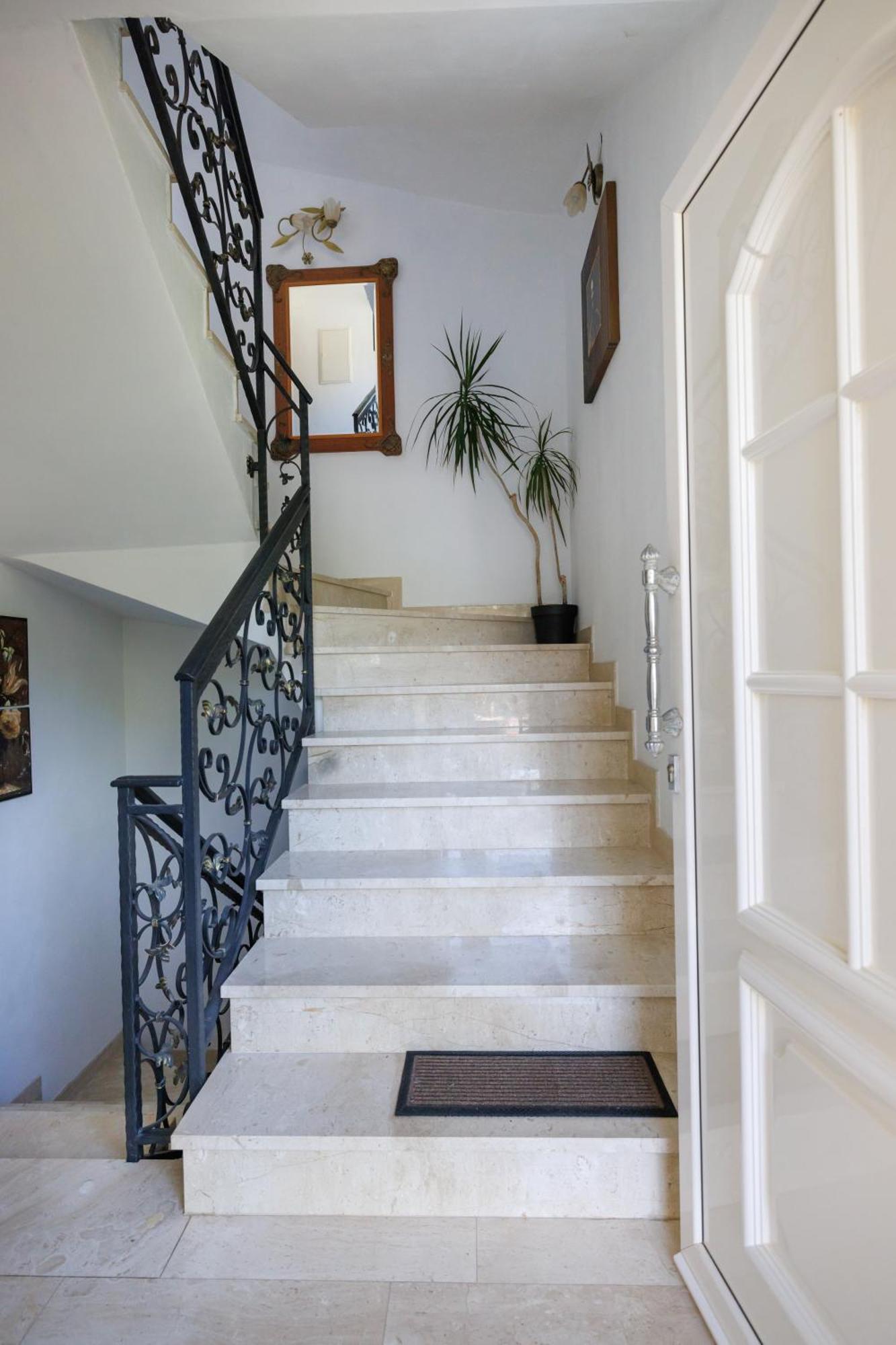 Apartmani Olea Krk Krk Town Exterior photo